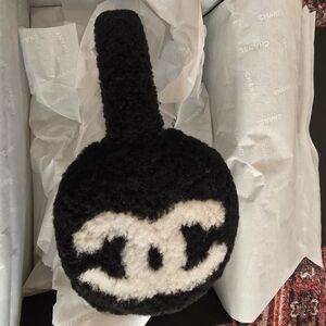Chanel 25B 2025/26 Earmuffs Shearling Lambskin Full Set NWT